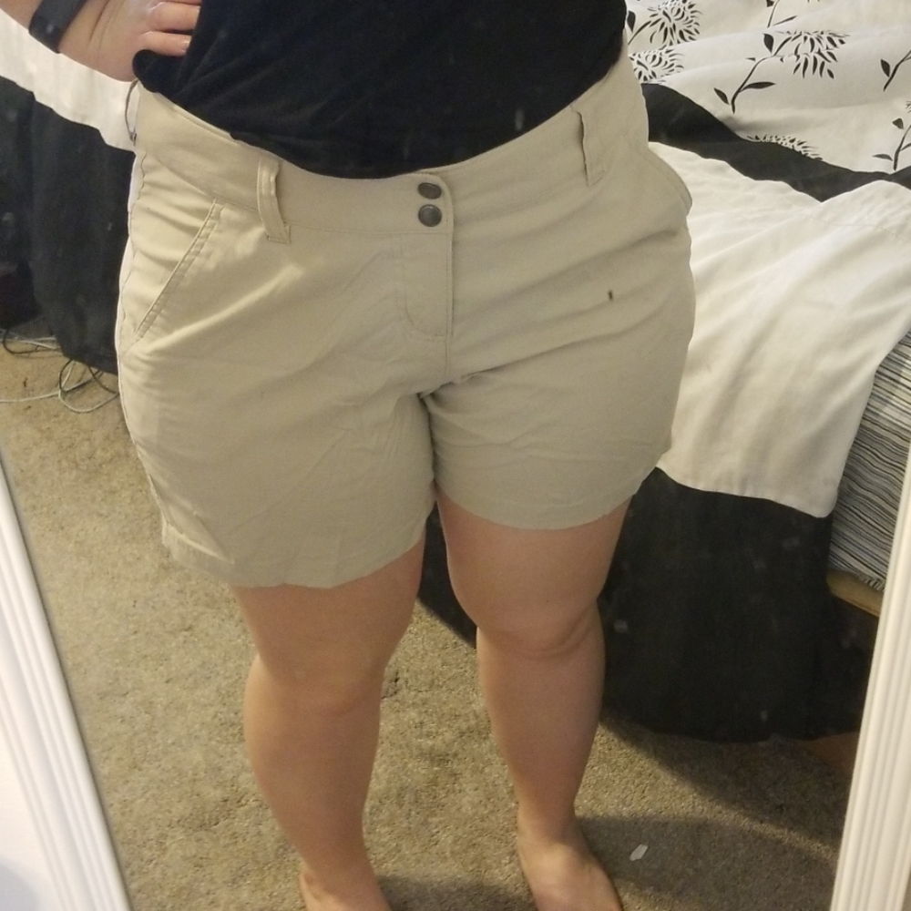 Columbia Omni-Shield Shorts